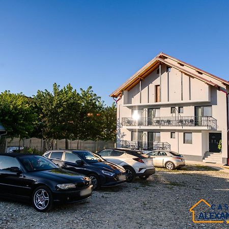 Casa Alexander Hotel Călimăneşti Exterior foto