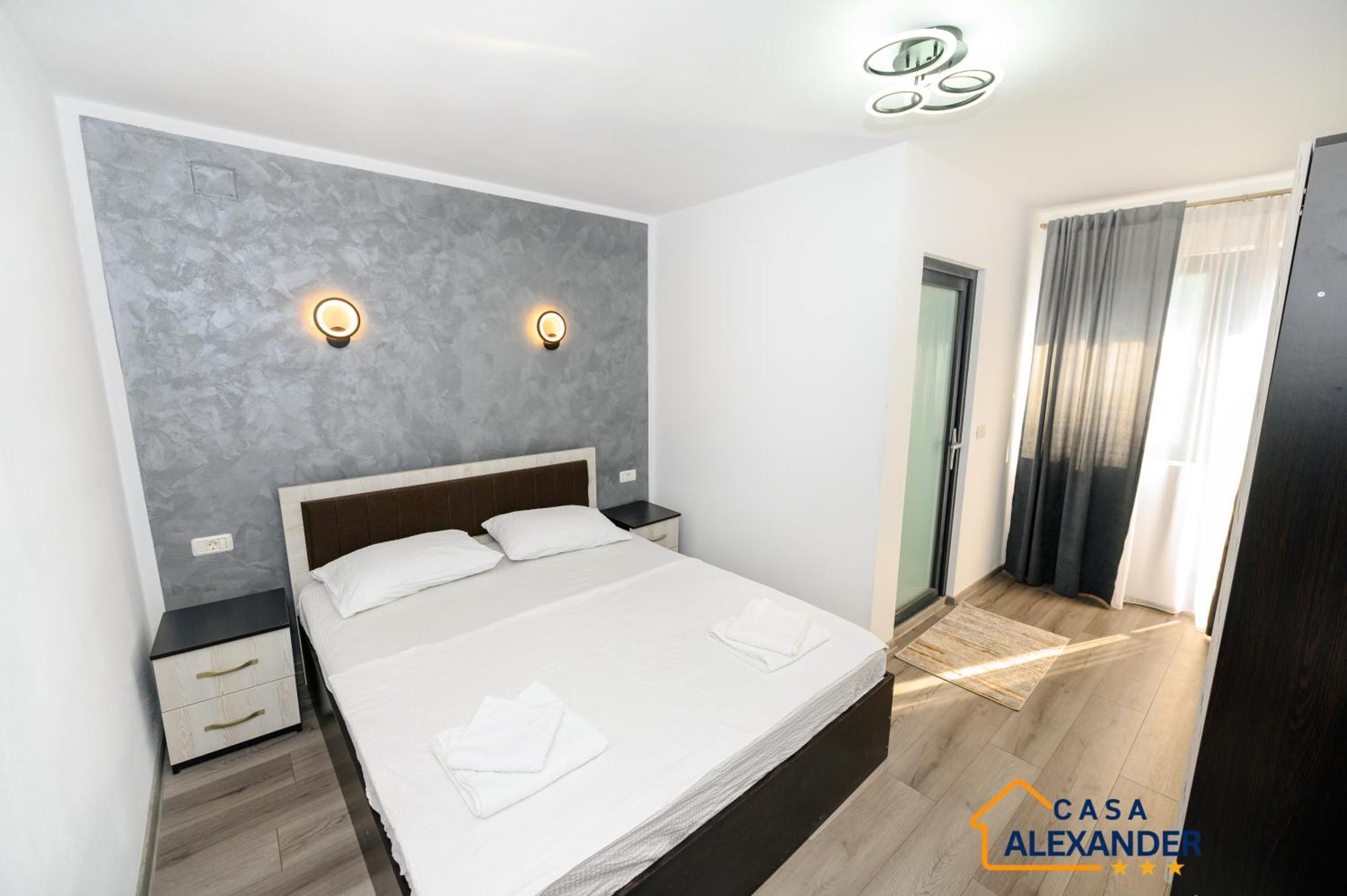 Casa Alexander Hotel Călimăneşti Exterior foto
