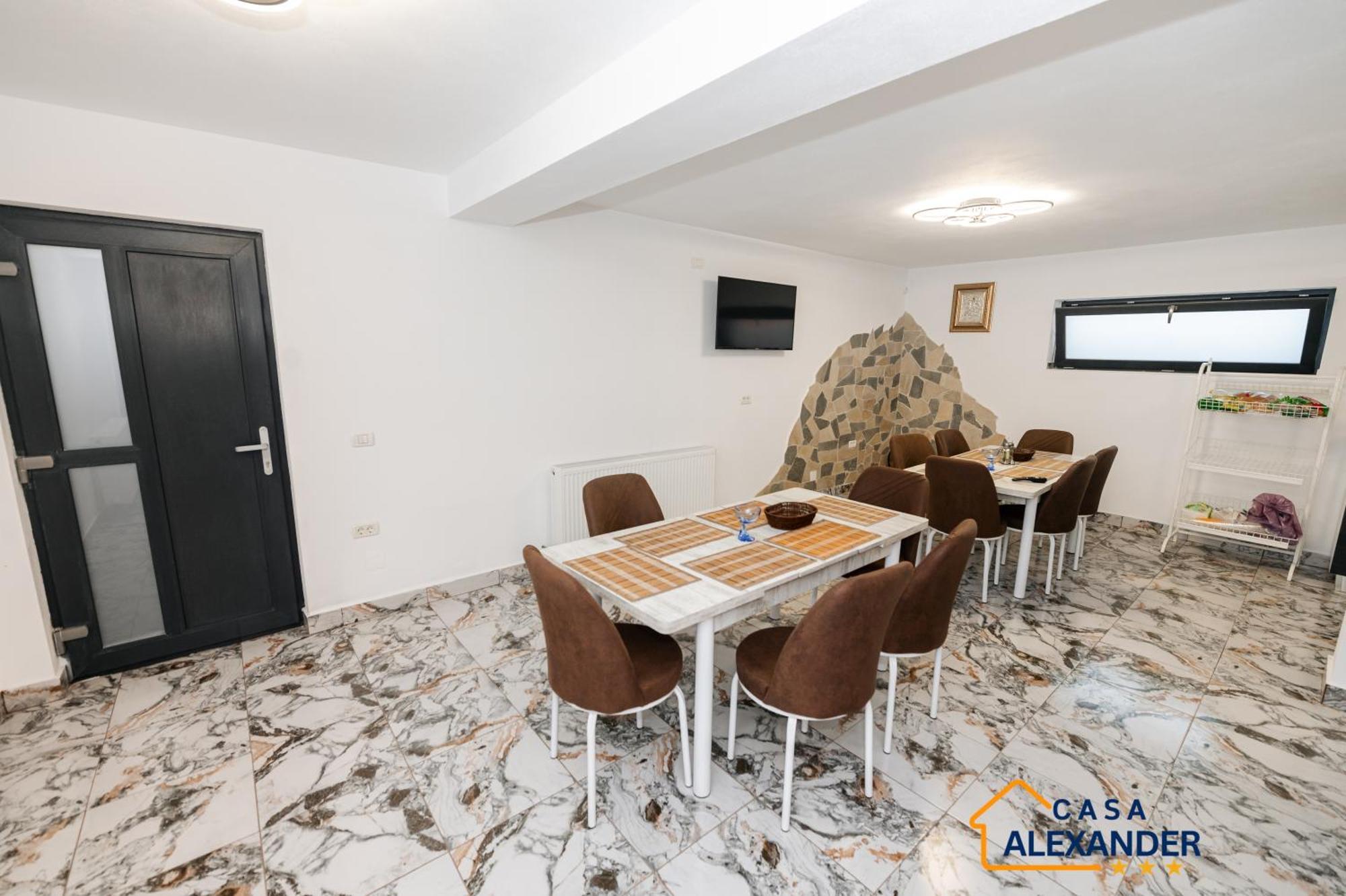 Casa Alexander Hotel Călimăneşti Exterior foto