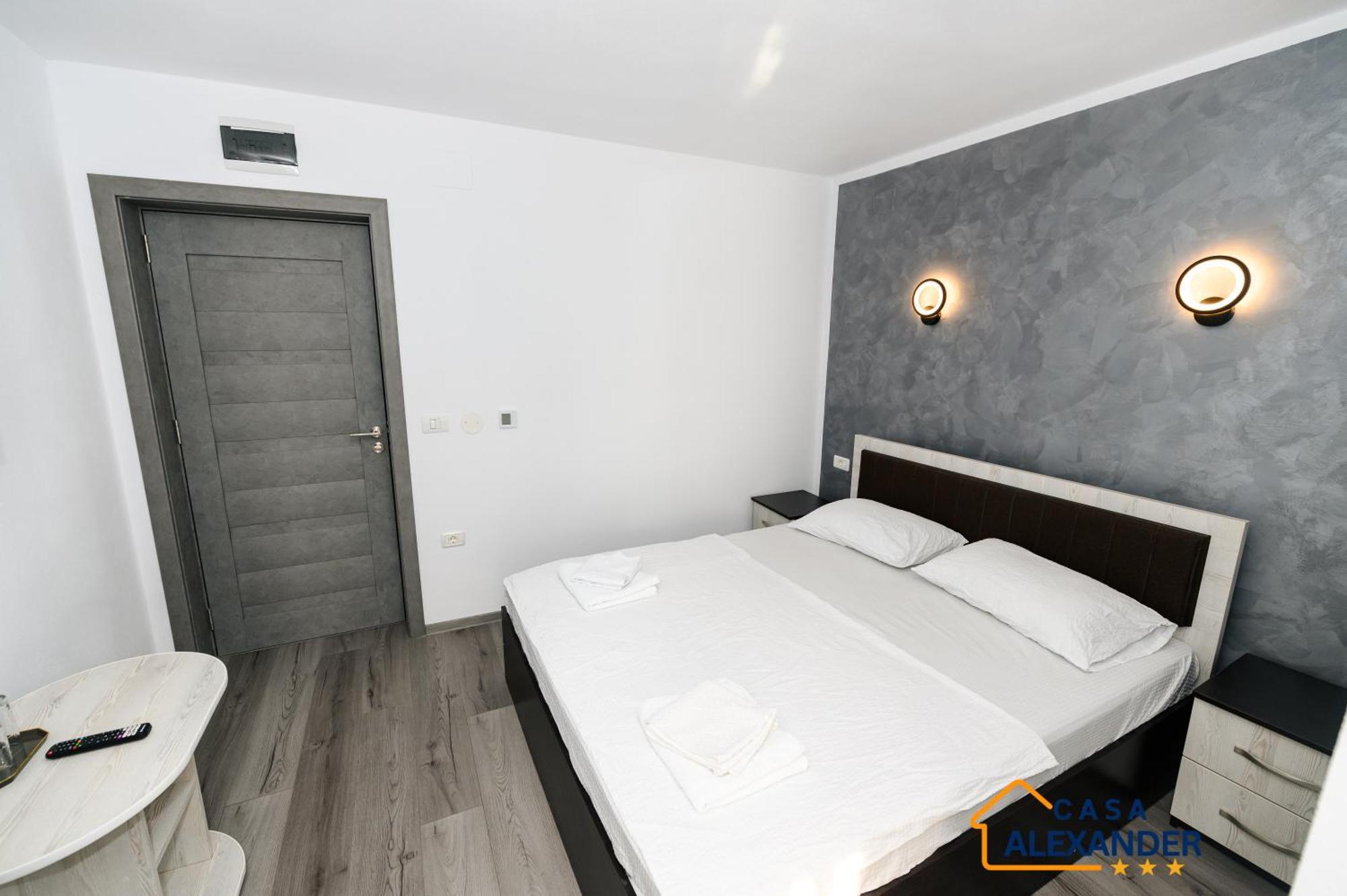 Casa Alexander Hotel Călimăneşti Exterior foto