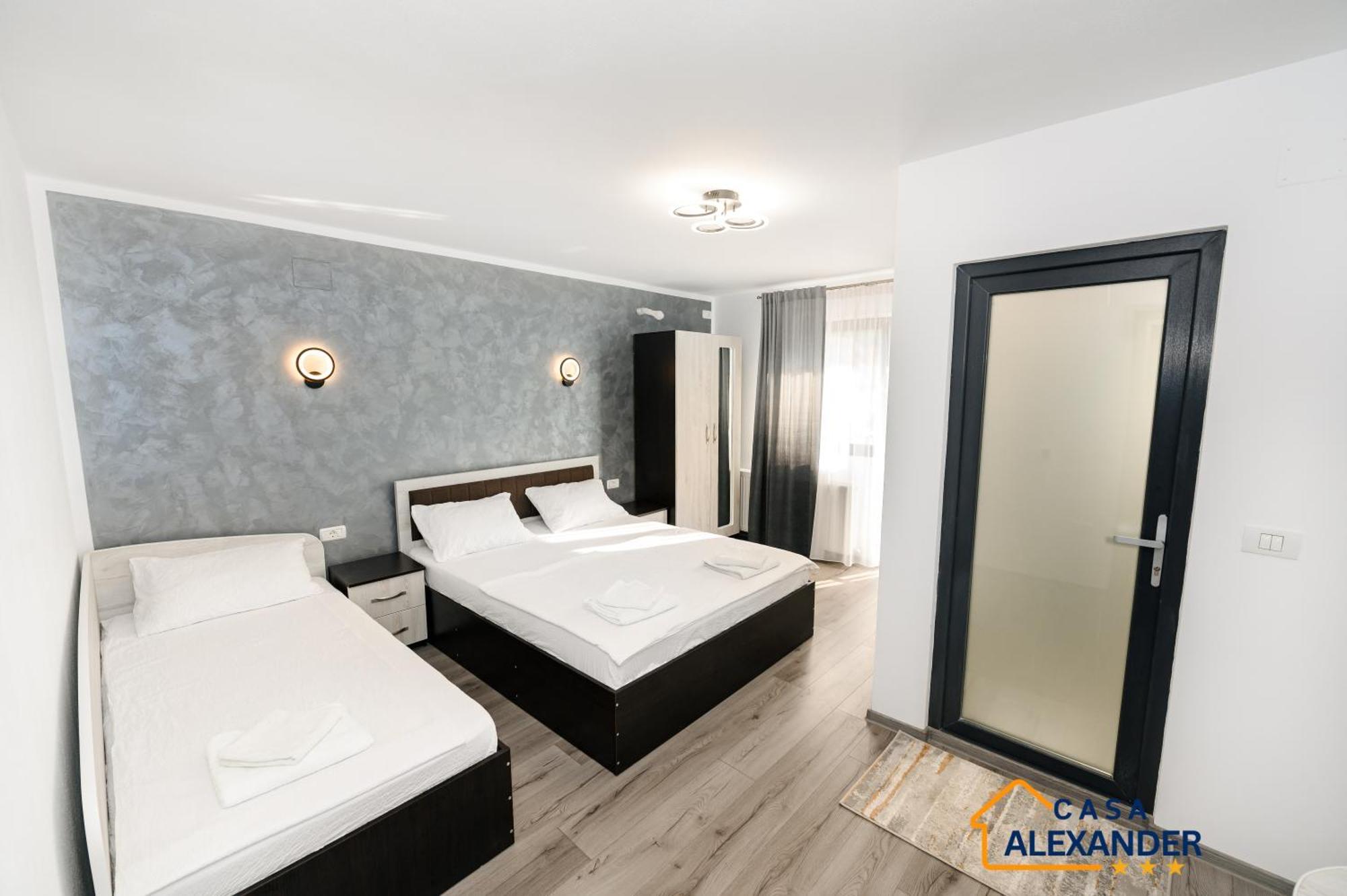 Casa Alexander Hotel Călimăneşti Exterior foto