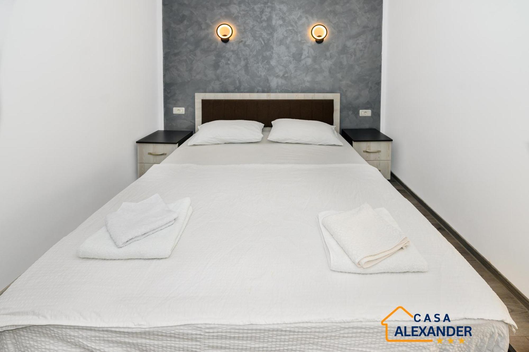 Casa Alexander Hotel Călimăneşti Exterior foto